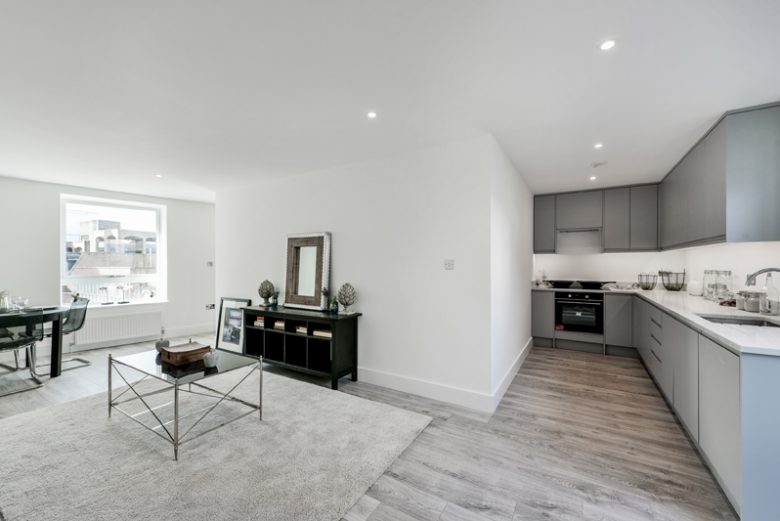 1 APARTMENT REMAINING : Crown Hill, Croydon CR0